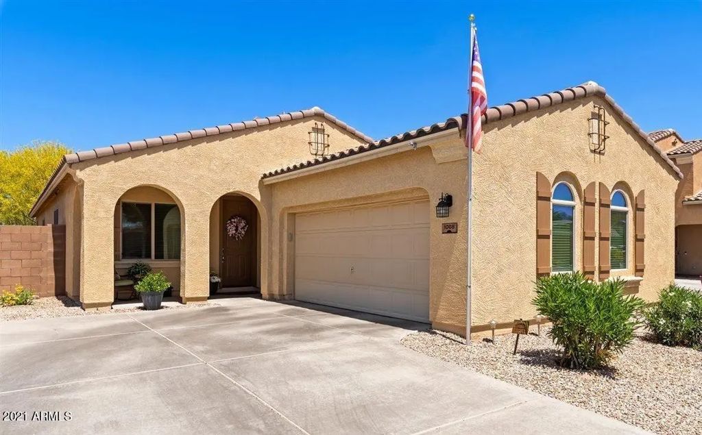 1008 W Deoni Trail, San Tan Valley