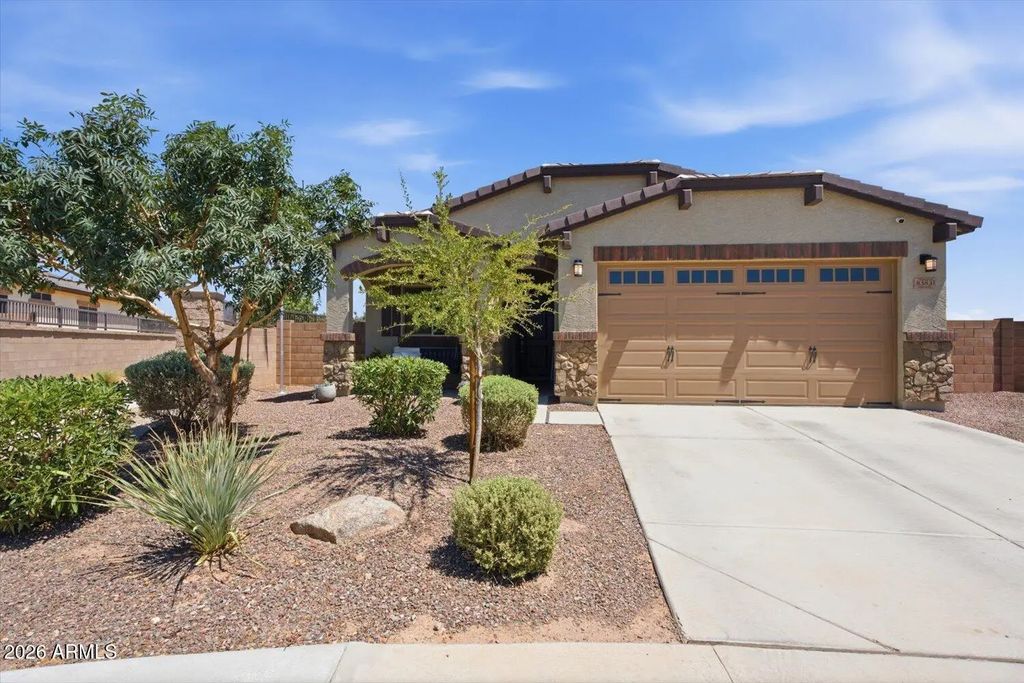 8383 N 173rd Lane, Waddell