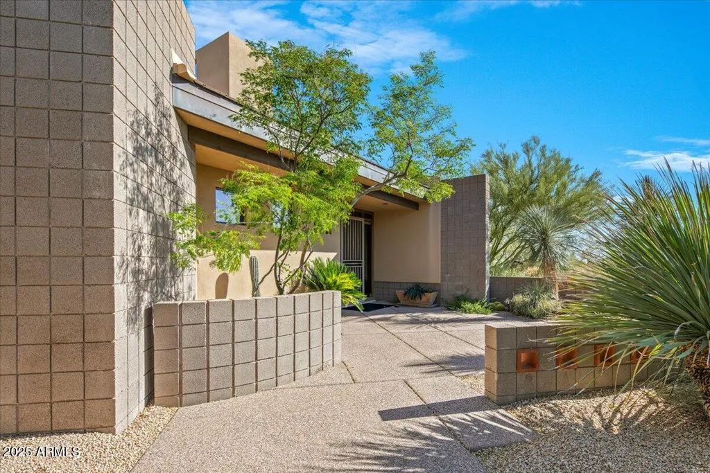 10507 E Fernwood Lane, Scottsdale