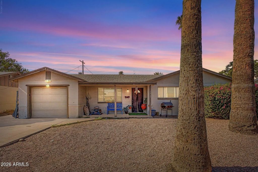 7520 E Roosevelt Street, Scottsdale