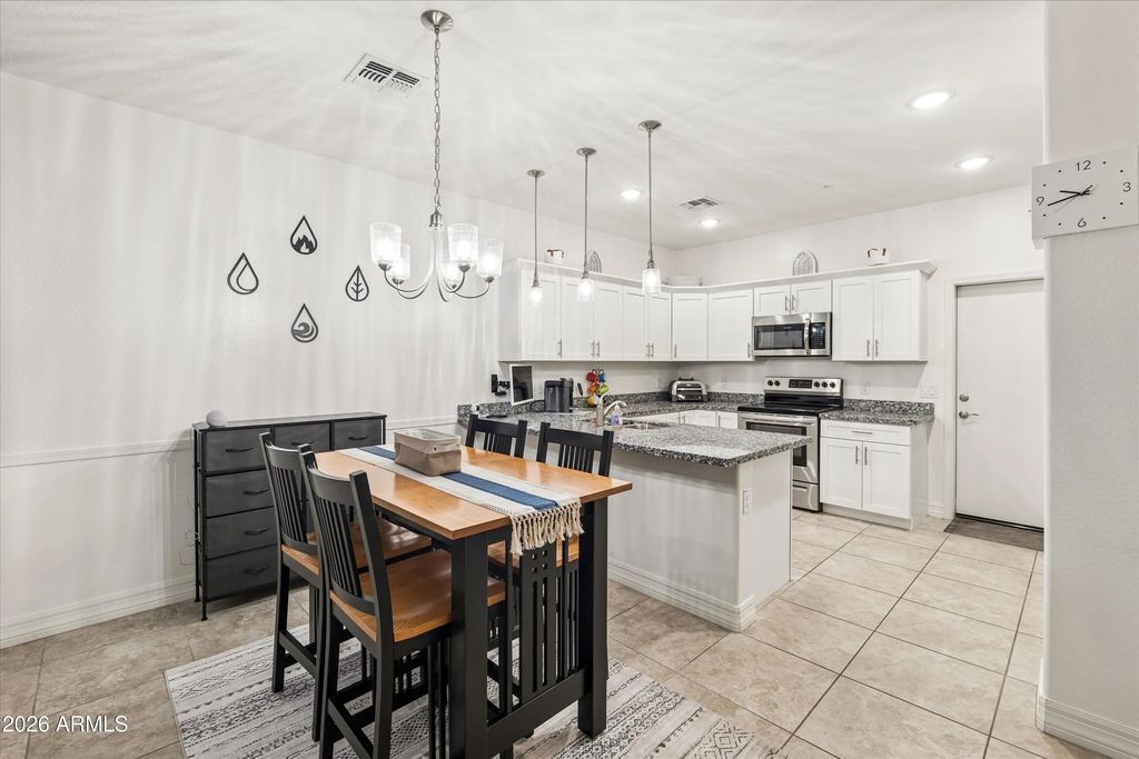 7820 E Baseline Road (unit 103), Mesa