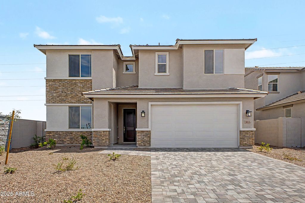 18213 W Pioneer Street, Goodyear