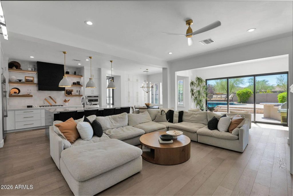 9959 E Edgestone Drive, Scottsdale