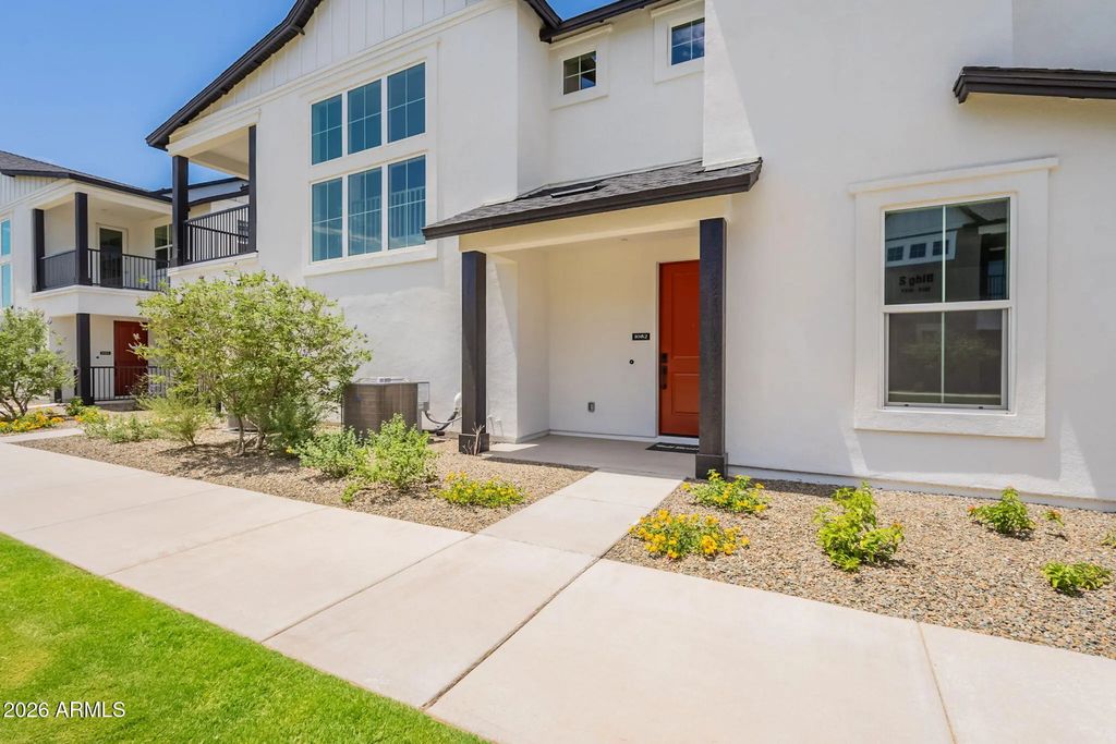 11300 N Casa Dega Drive (unit 1082), Surprise