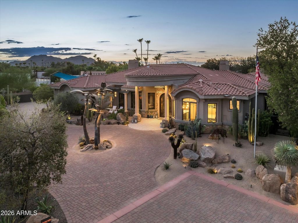 6308 N Cattletrack Road, Scottsdale