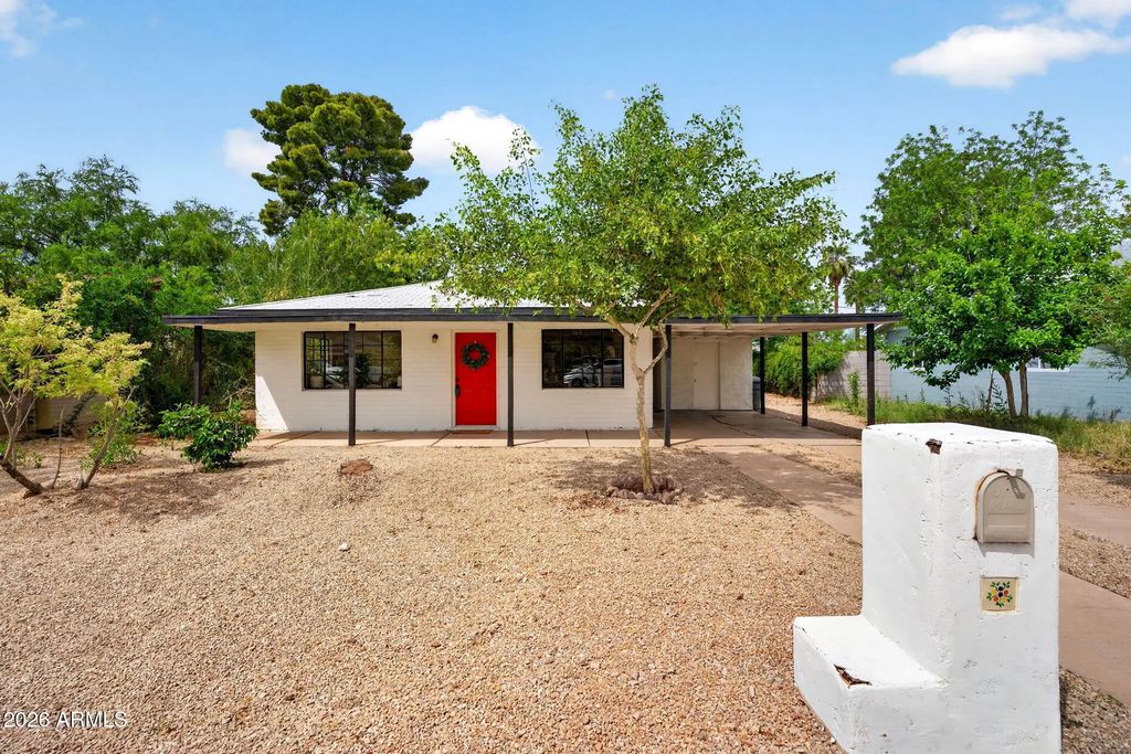 1324 E Hall Street, Tempe