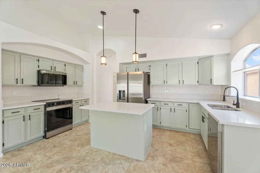 15417 S 45th Place, Phoenix