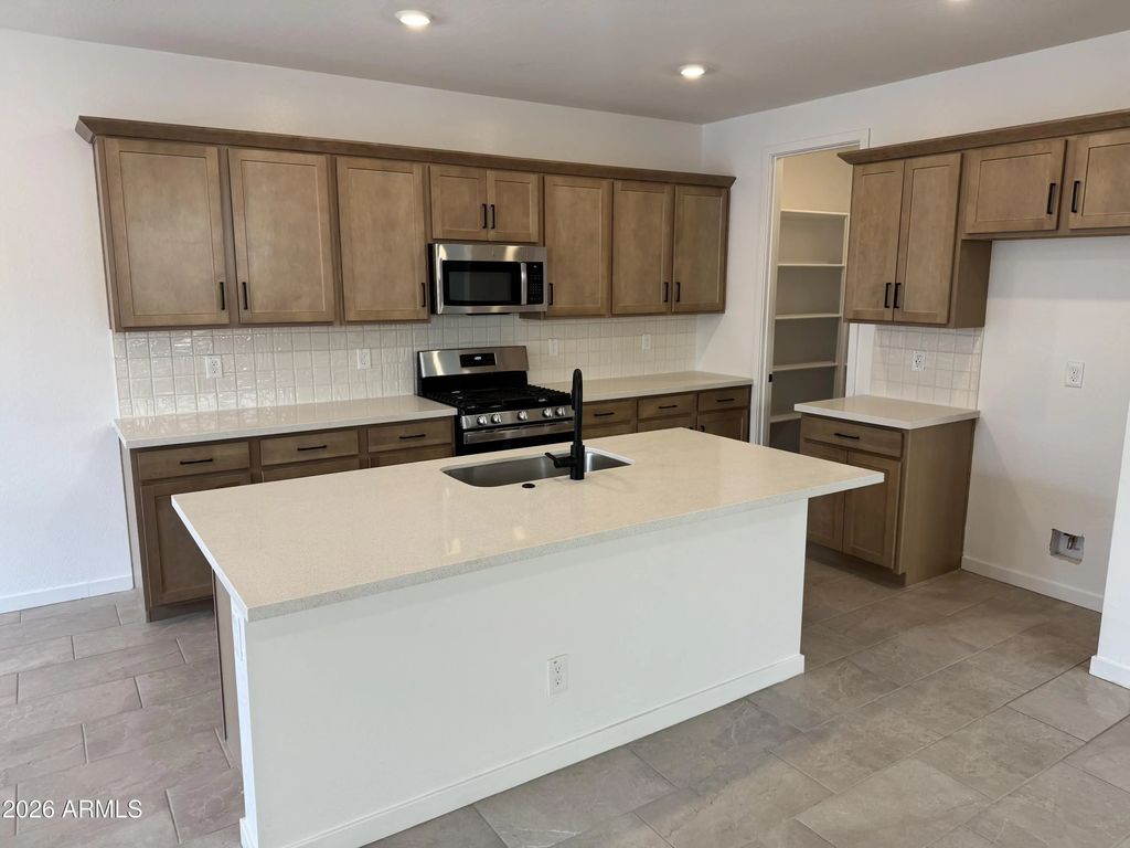 2270 S Jeffry Street, Gilbert