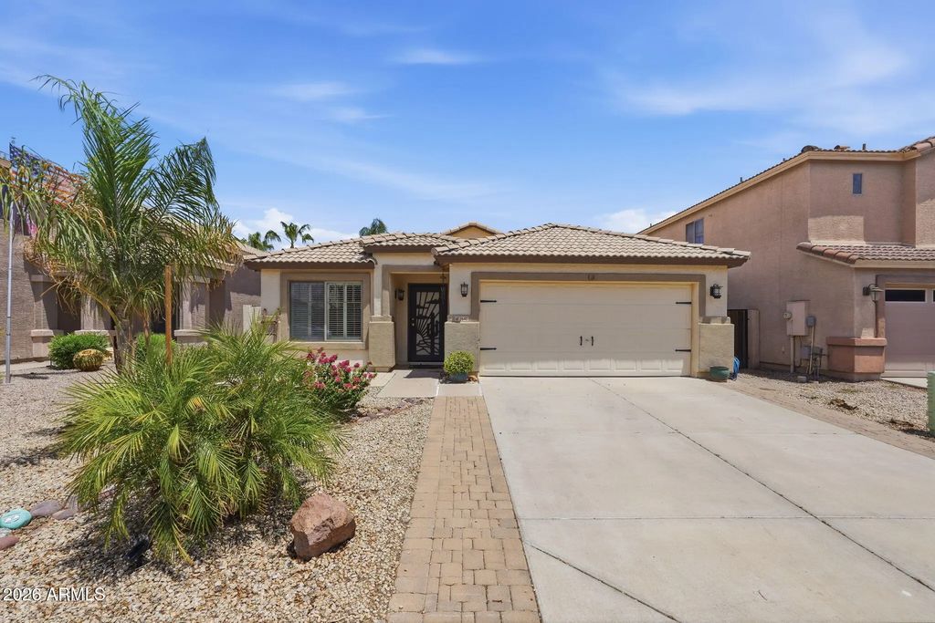 2640 E Cowboy Cove Trail, San Tan Valley