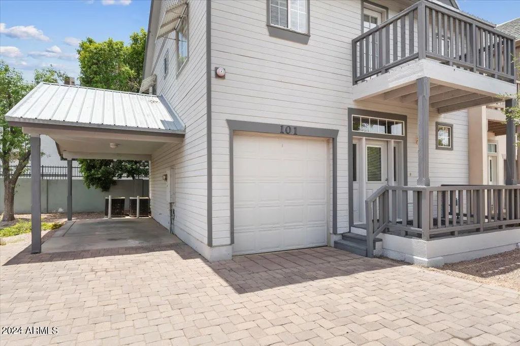 2016 S Hammond Drive (unit 101), Tempe