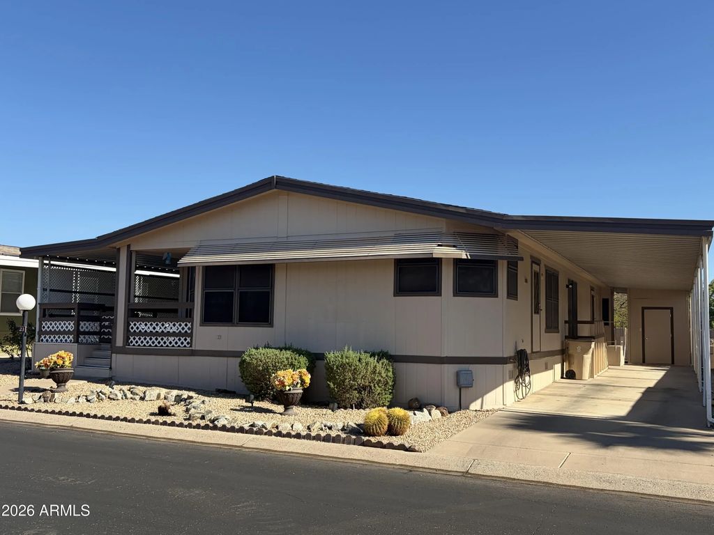 2233 E Behrend Drive (unit 23), Phoenix