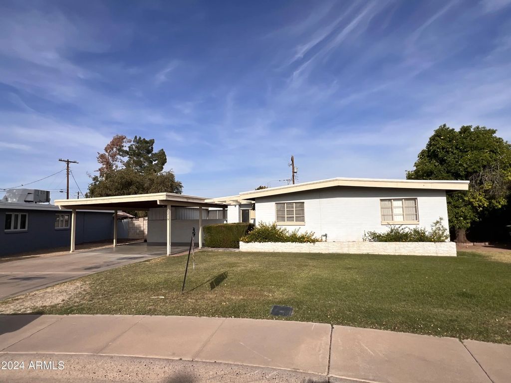 2219 N 73rd Place, Scottsdale