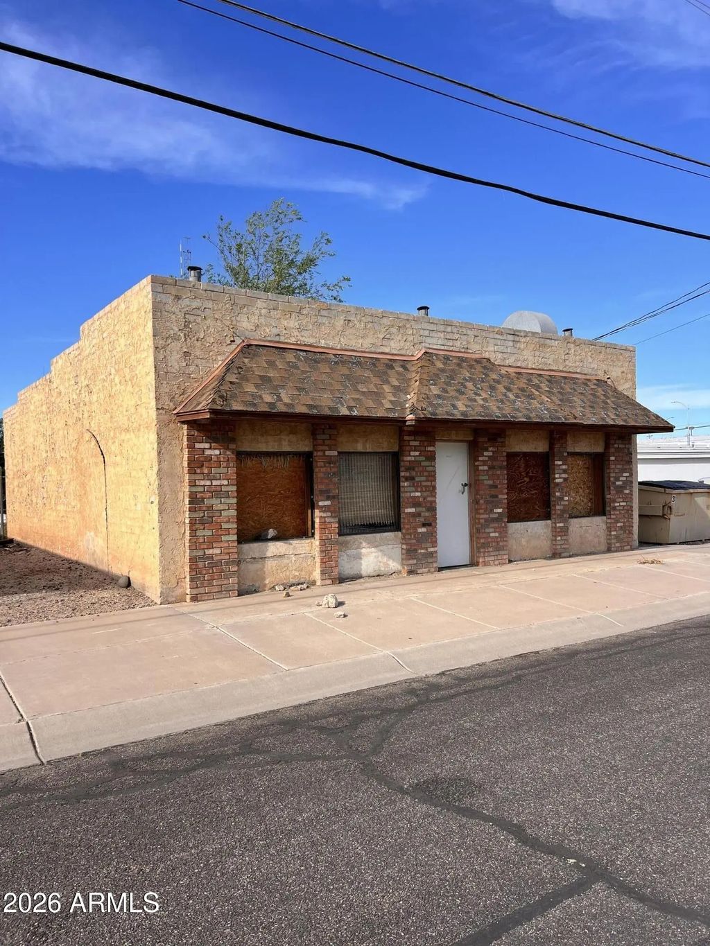 216 E Main Street, Safford