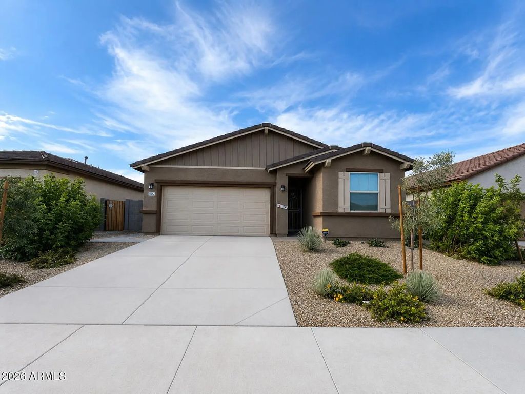 18252 W Cielo Grande Avenue, Surprise