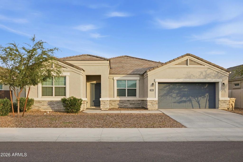 19045 W Sheffer Avenue, Buckeye