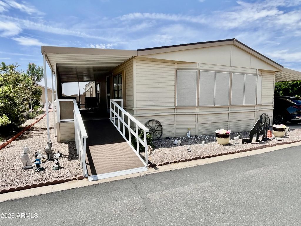 11596 W Sierra Dawn Boulevard (unit 226), Surprise