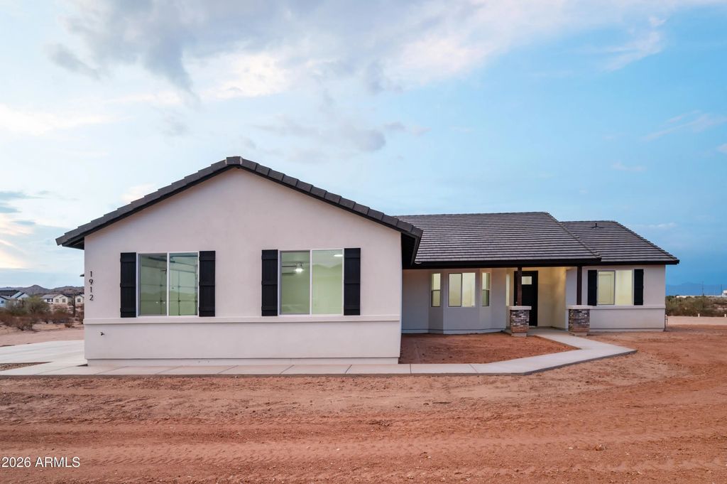 1912 W Brooke Lane, San Tan Valley