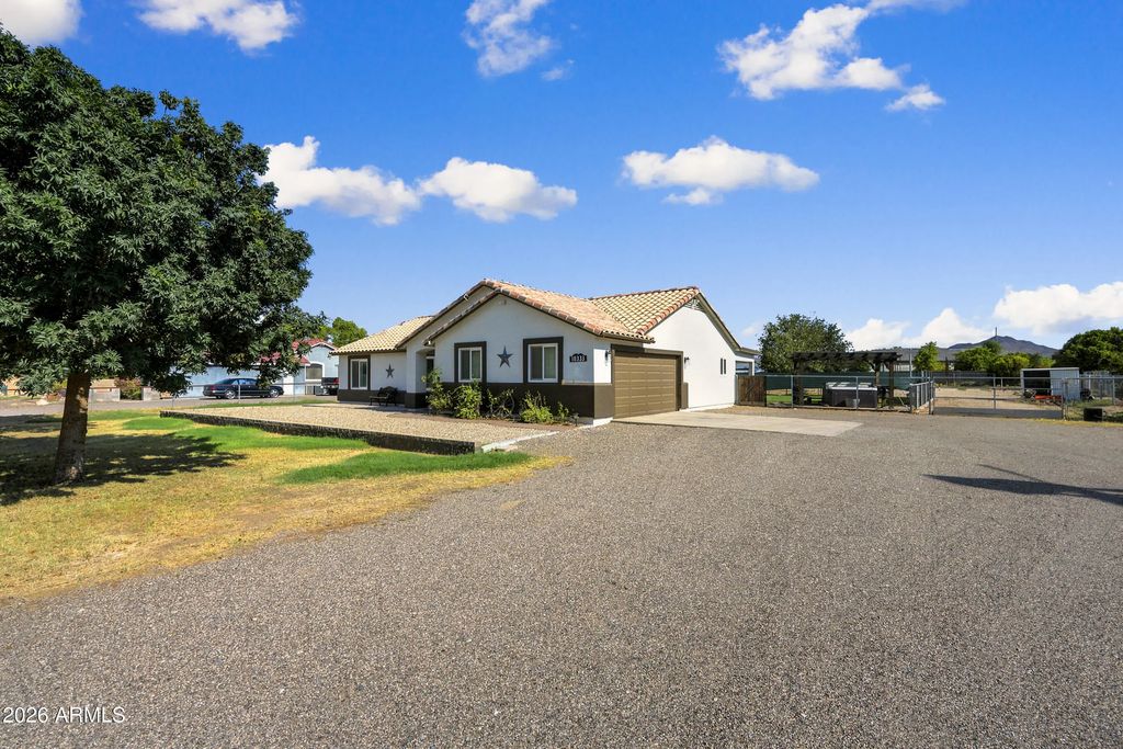 18333 E Sunnydale Drive, Queen Creek
