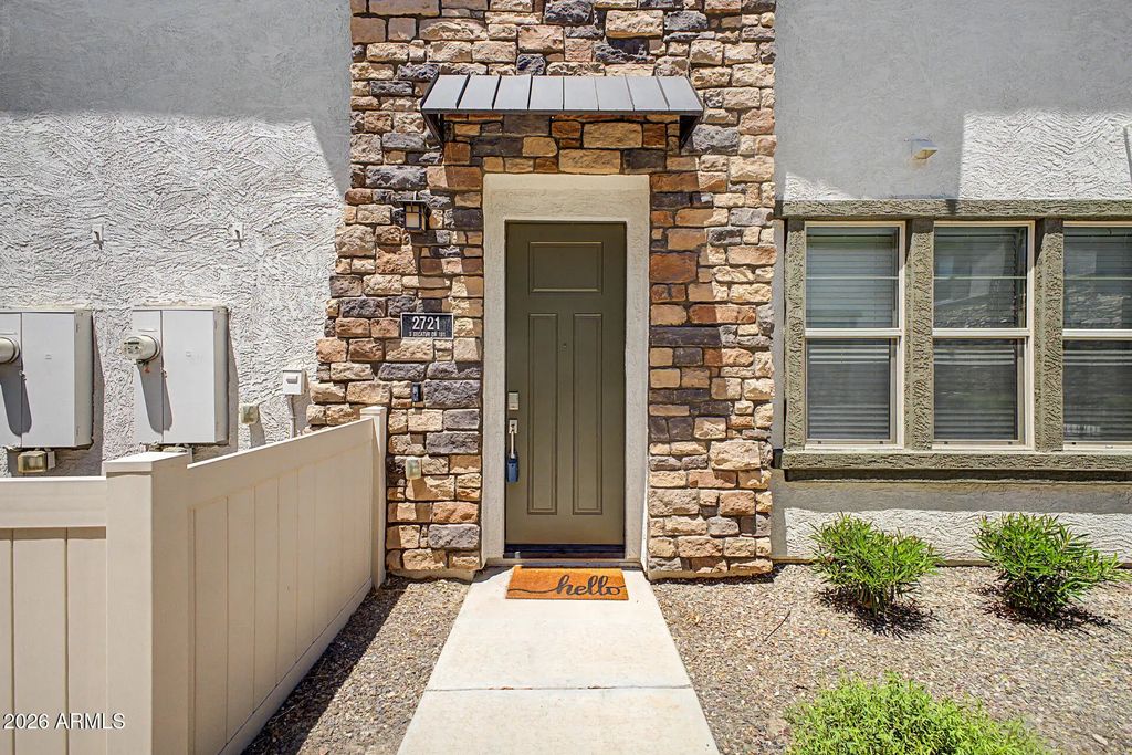 2721 S Decatur Drive (unit 101), Gilbert