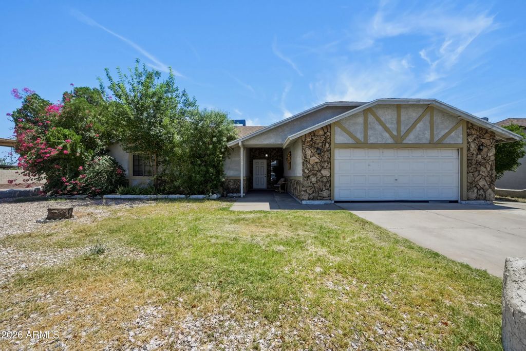 3539 W Joan De Arc Avenue, Phoenix