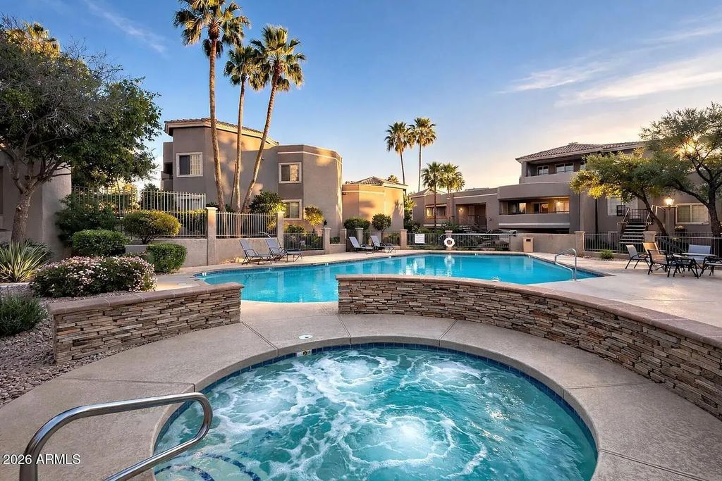 1720 E Thunderbird Road (unit 2020), Phoenix