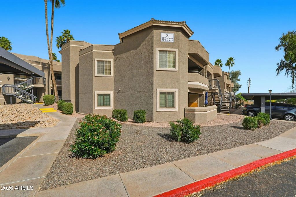 1720 E Thunderbird Road (unit 2020), Phoenix