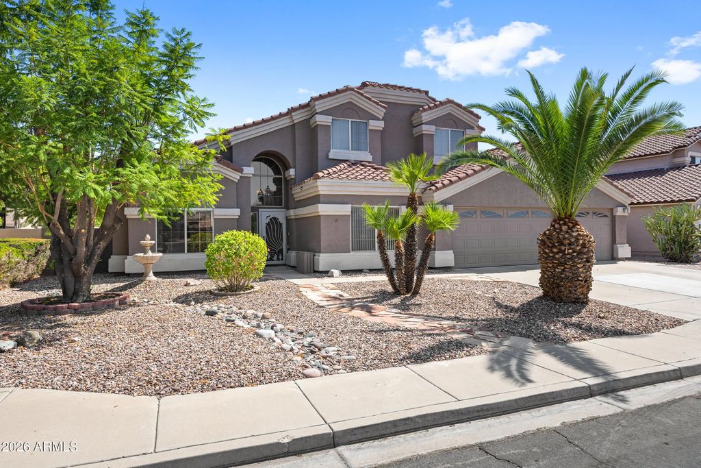 713 W Johnson Drive, Gilbert