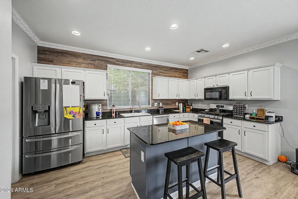 4343 E Vaughn Avenue, Gilbert