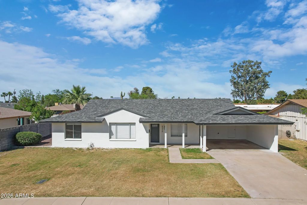 8426 E Monterey Way, Scottsdale