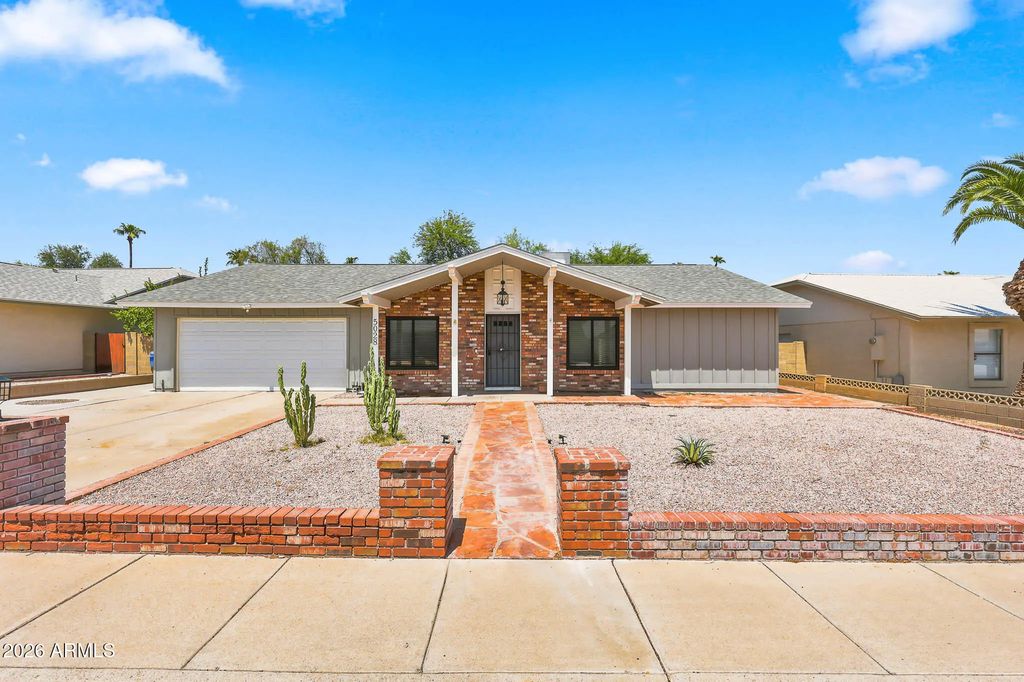 5028 E Shomi Street, Phoenix