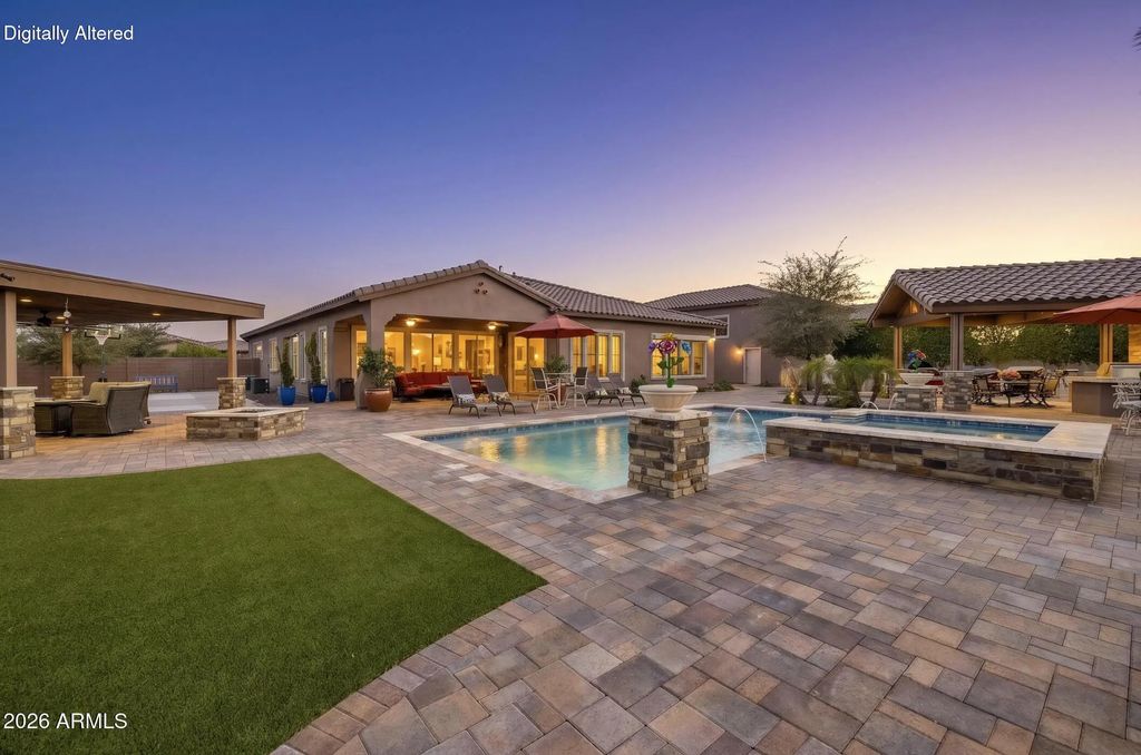 7550 W Questa Drive, Peoria