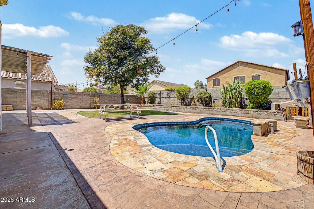 7038 W Beverly Road W, Laveen