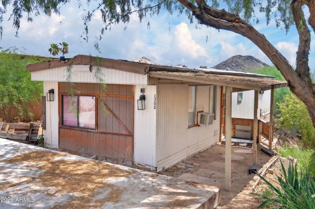 13025 N 18th Place (unit 23), Phoenix