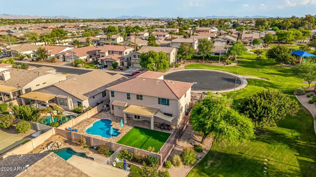 144 W Teakwood Place, Chandler