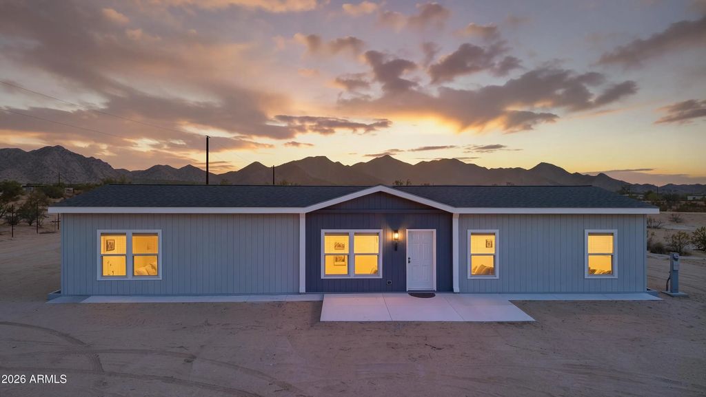 55 N Warren Road, Maricopa