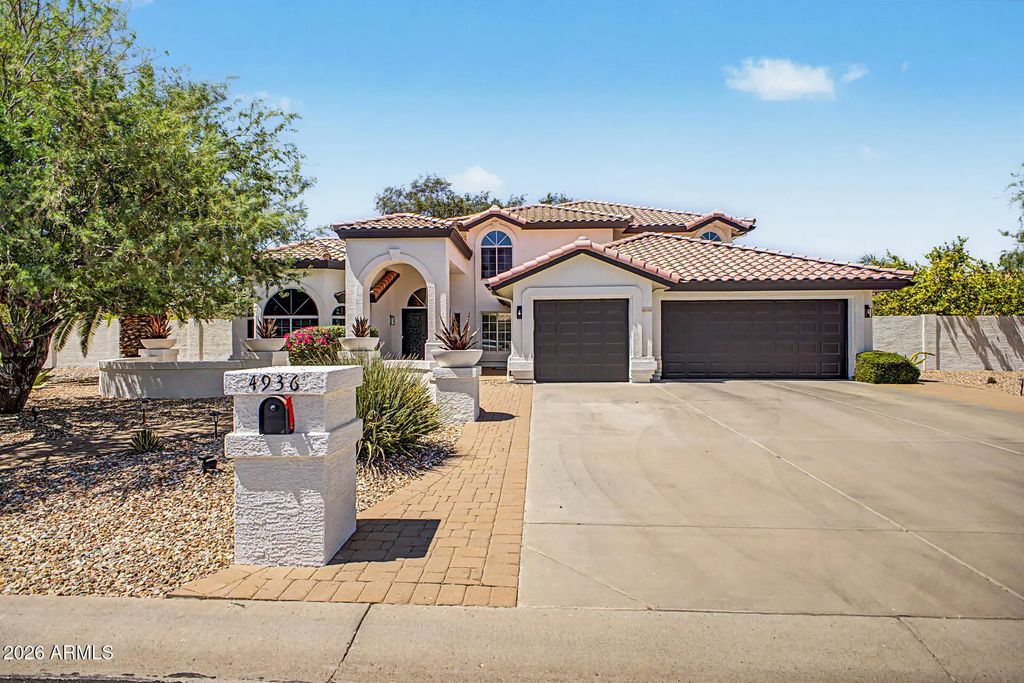 4936 W Buckskin Trail, Phoenix