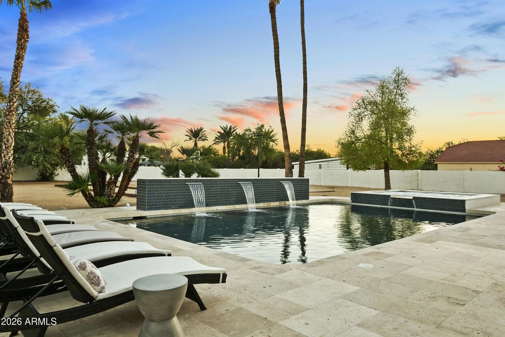 10111 E Cholla Street, Scottsdale