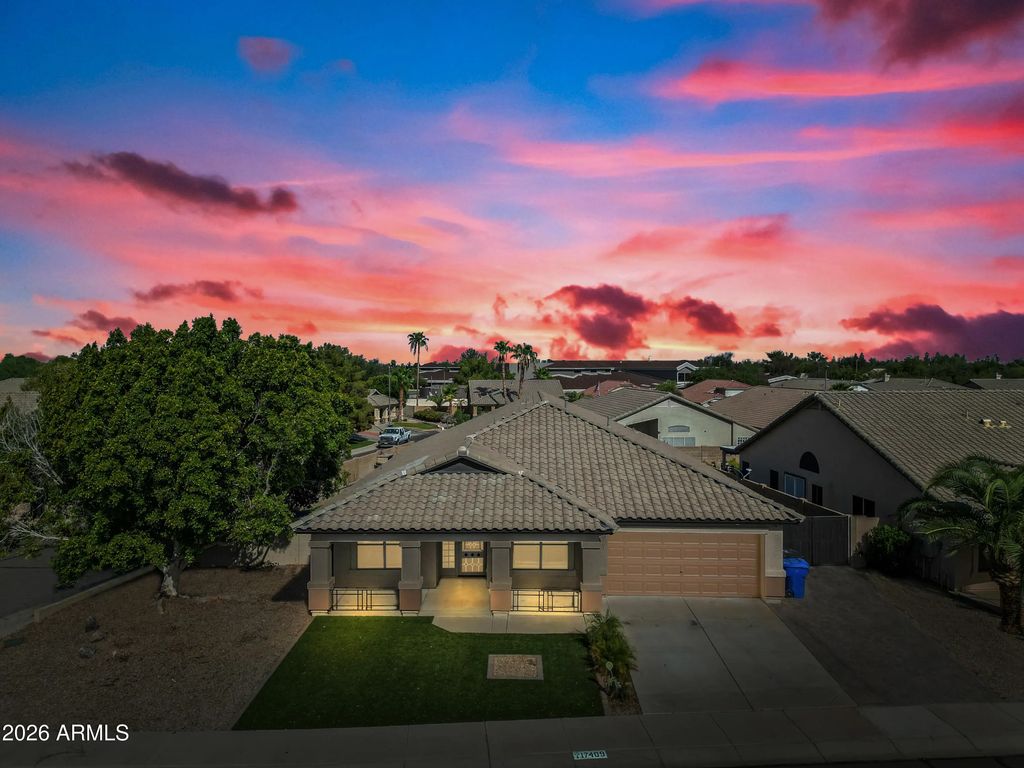17409 N Cassi Drive, Surprise