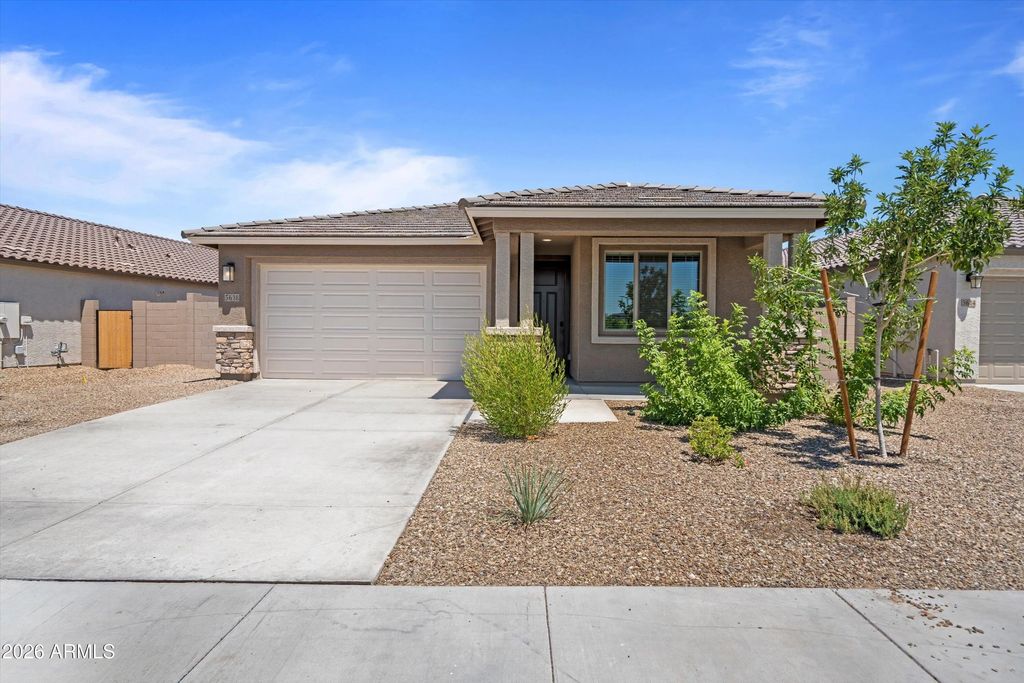 5618 W Mauna Loa Lane, Glendale