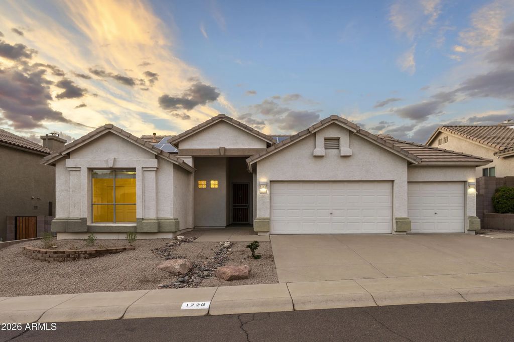 1726 E Ross Avenue, Phoenix