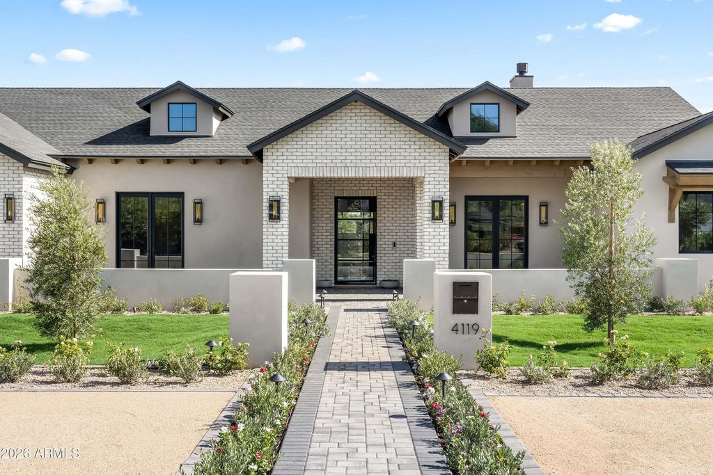 4119 E Stanford Drive, Phoenix