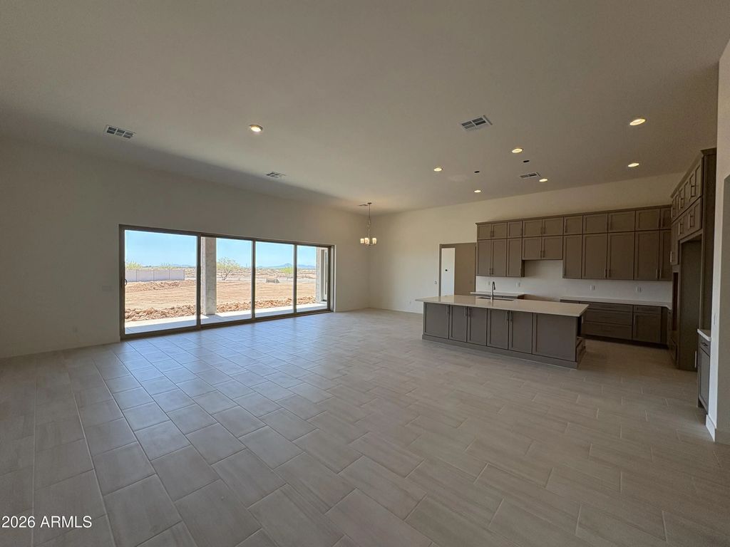 9545 W Limestone Mountain Drive, Casa Grande