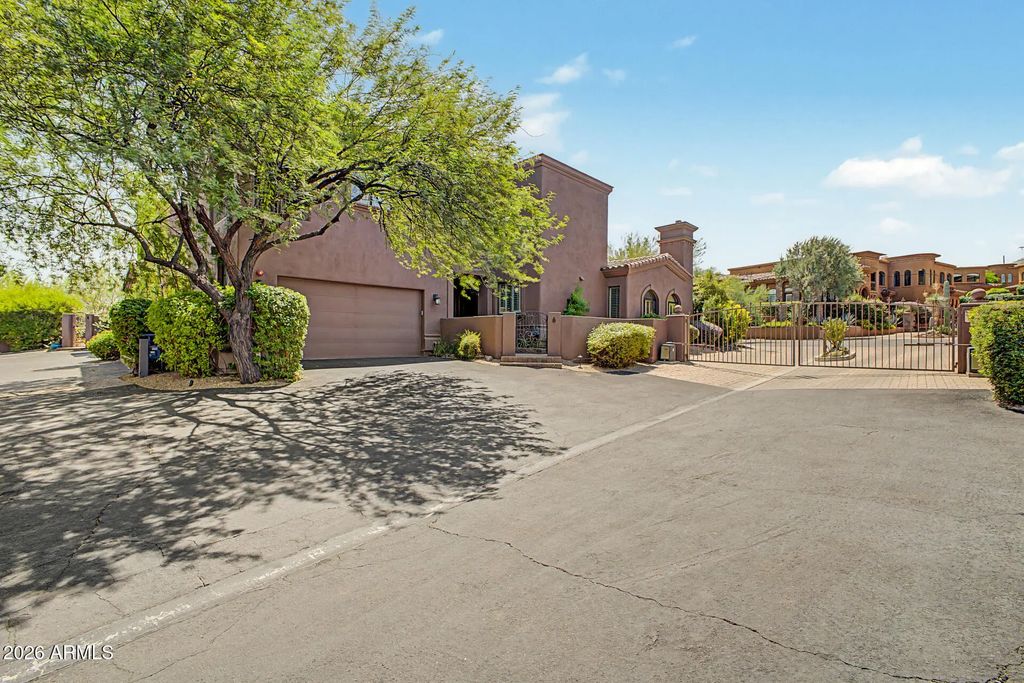7200 E Ridgeview Place (unit 6), Carefree