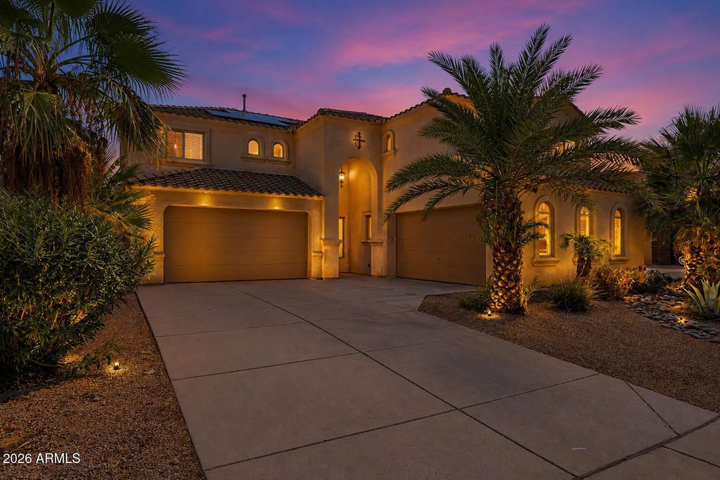 17881 W Larkspur Drive, Surprise