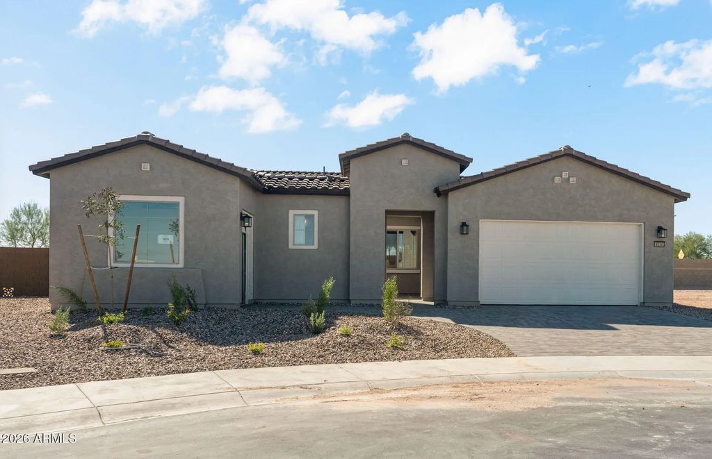 4230 N Cottonwood Drive, Florence