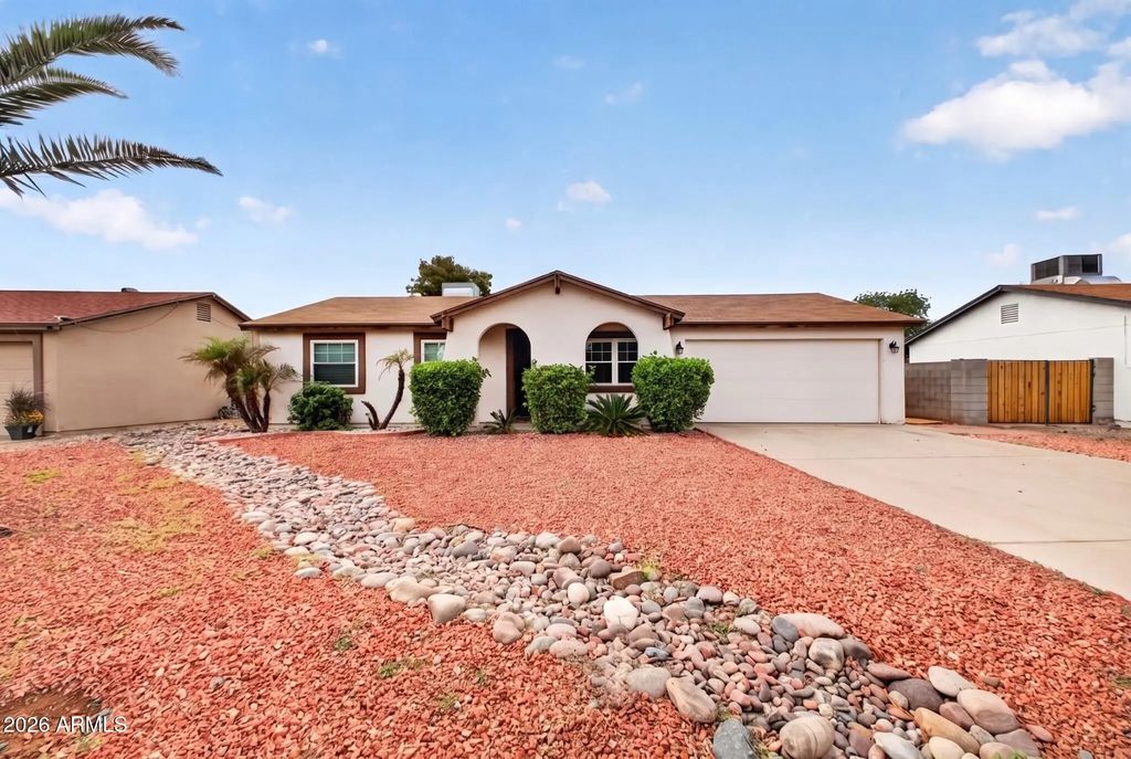3531 E Acoma Drive, Phoenix