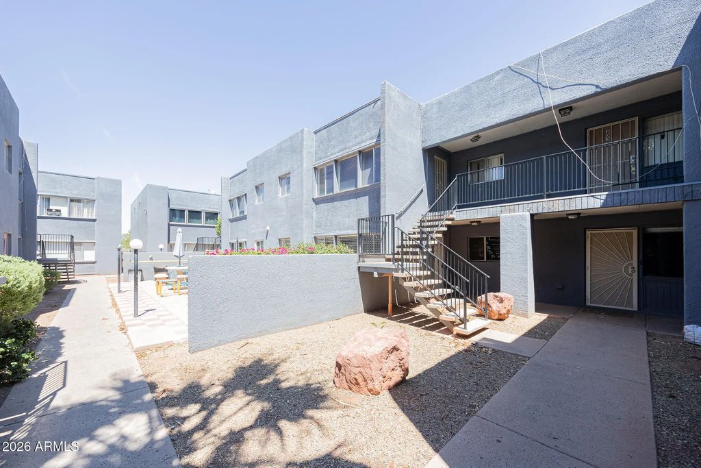 1808 N 32nd Street (unit 104), Phoenix