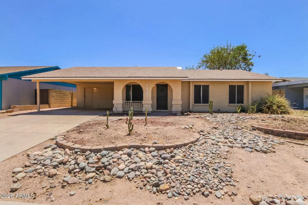1121 W Laguna Azul Avenue, Mesa