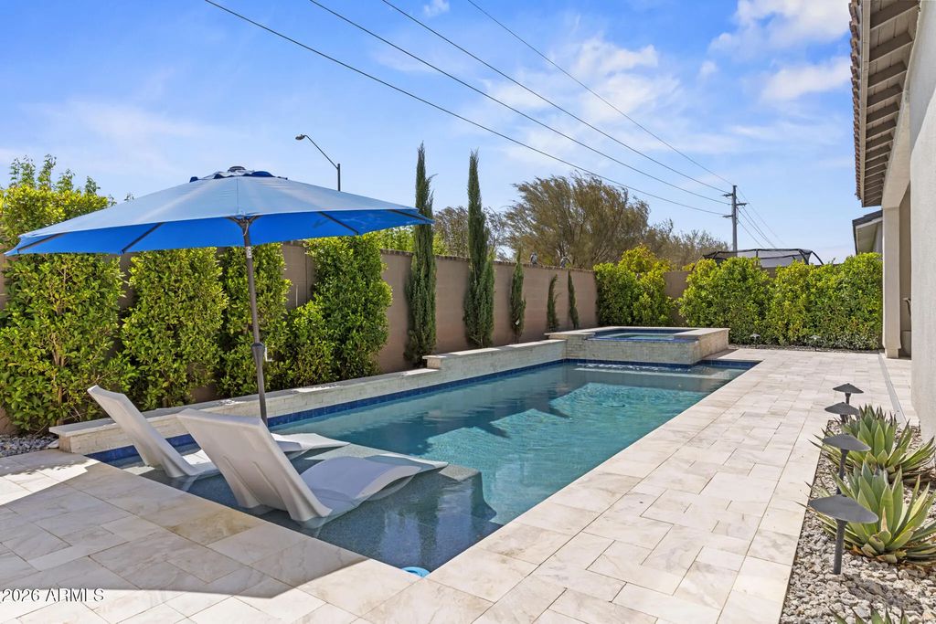 12075 N Luckenbach Street, Surprise