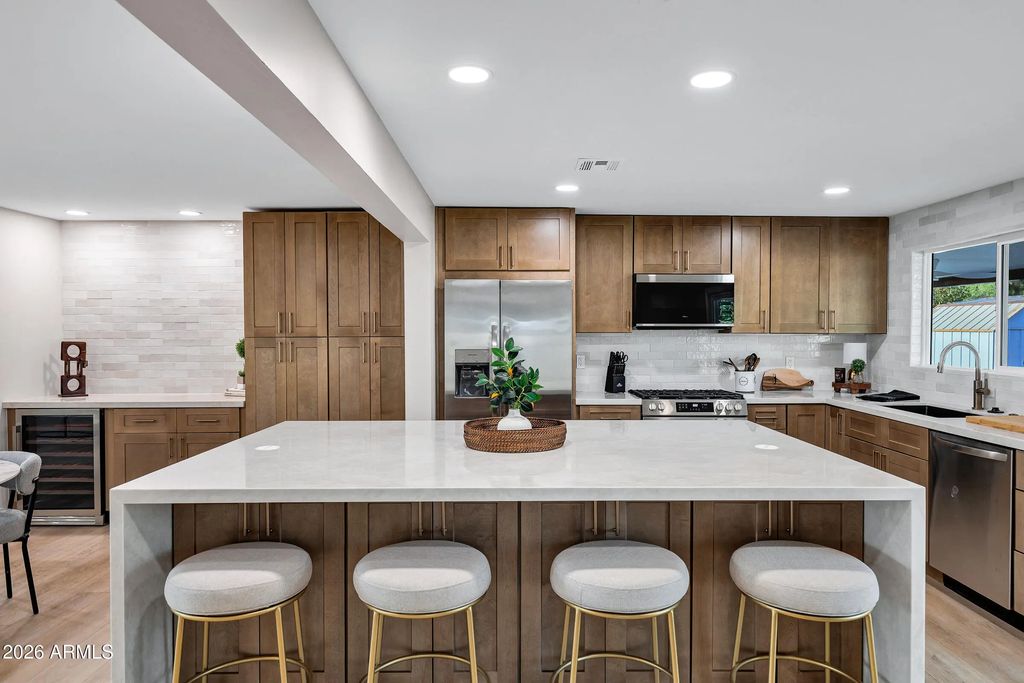 14237 N 38th Place, Phoenix